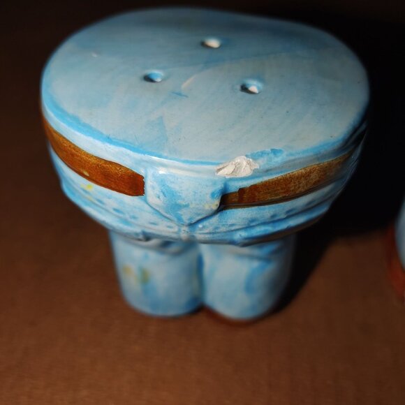 Vintage Blue Jeans Salt & Pepper Shakers Cowboy Boots Ceramic Western Kitchen - Picture 4 of 5